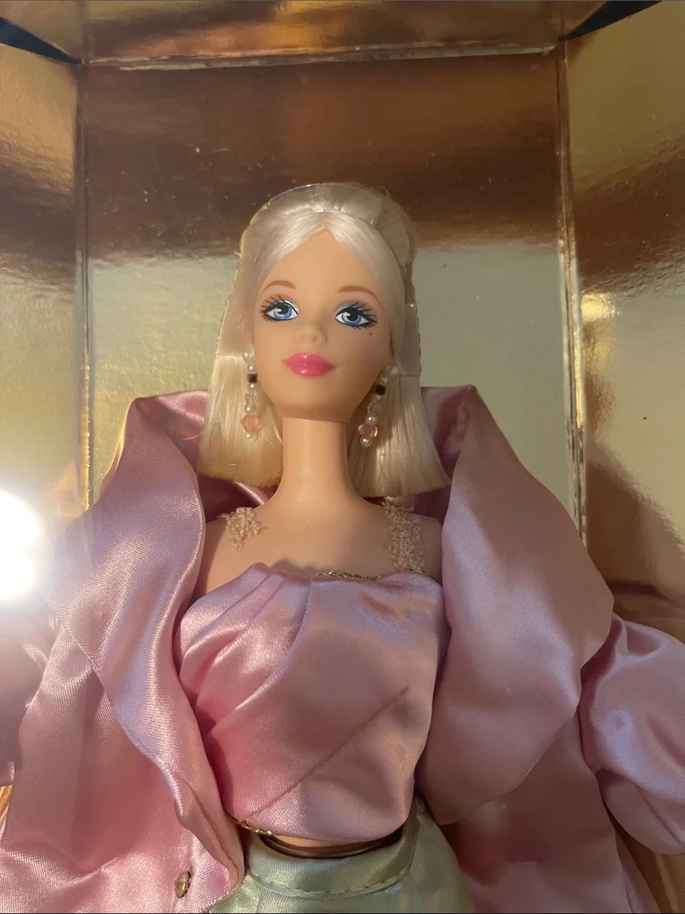 Mattel Barbie Collector Classique Box Art – Pink and Green